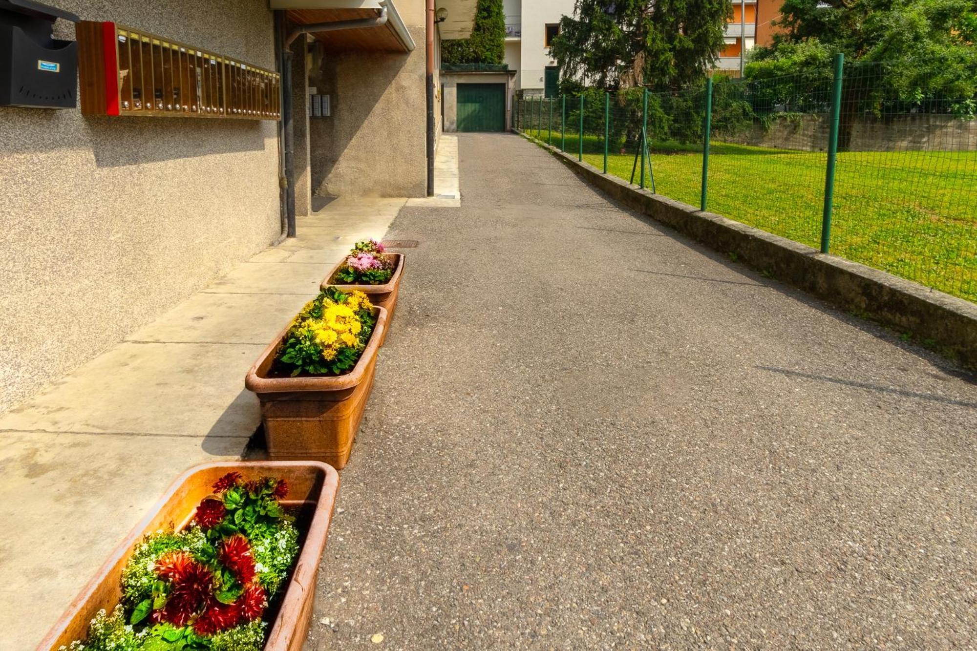 Como Bike & Family Apartment Εξωτερικό φωτογραφία